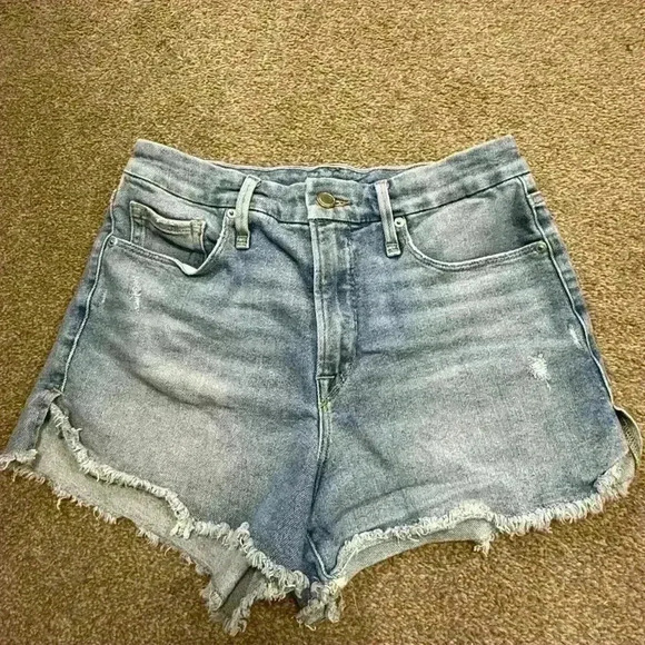 Good American Cut Off Denim Shorts in Blue 685 size 28 - Picture 7 of 7